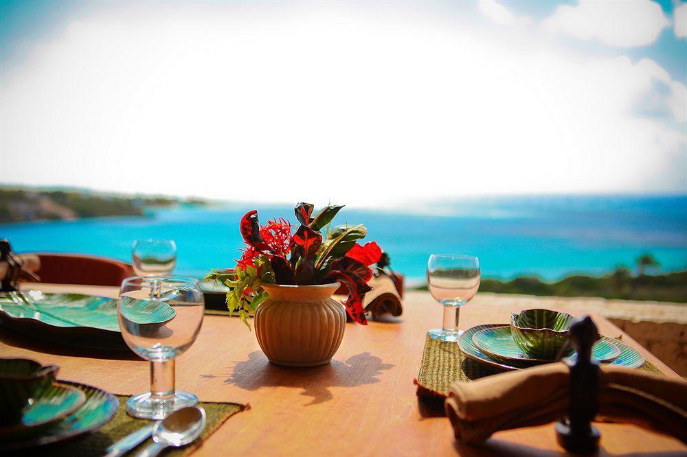 Anguilla'S Bird Of Paradise The Valley Bagian luar foto