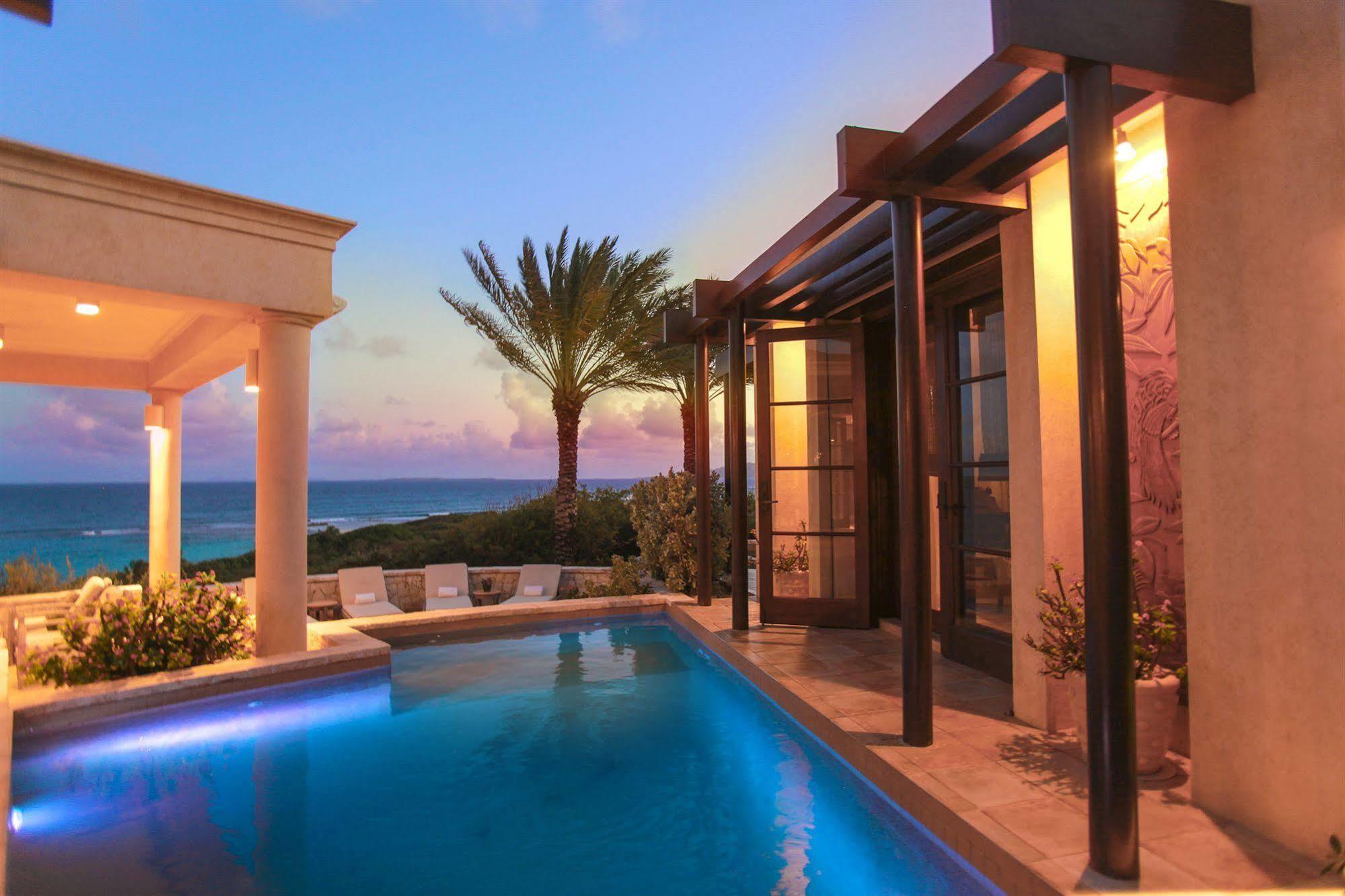 Anguilla'S Bird Of Paradise The Valley Bagian luar foto