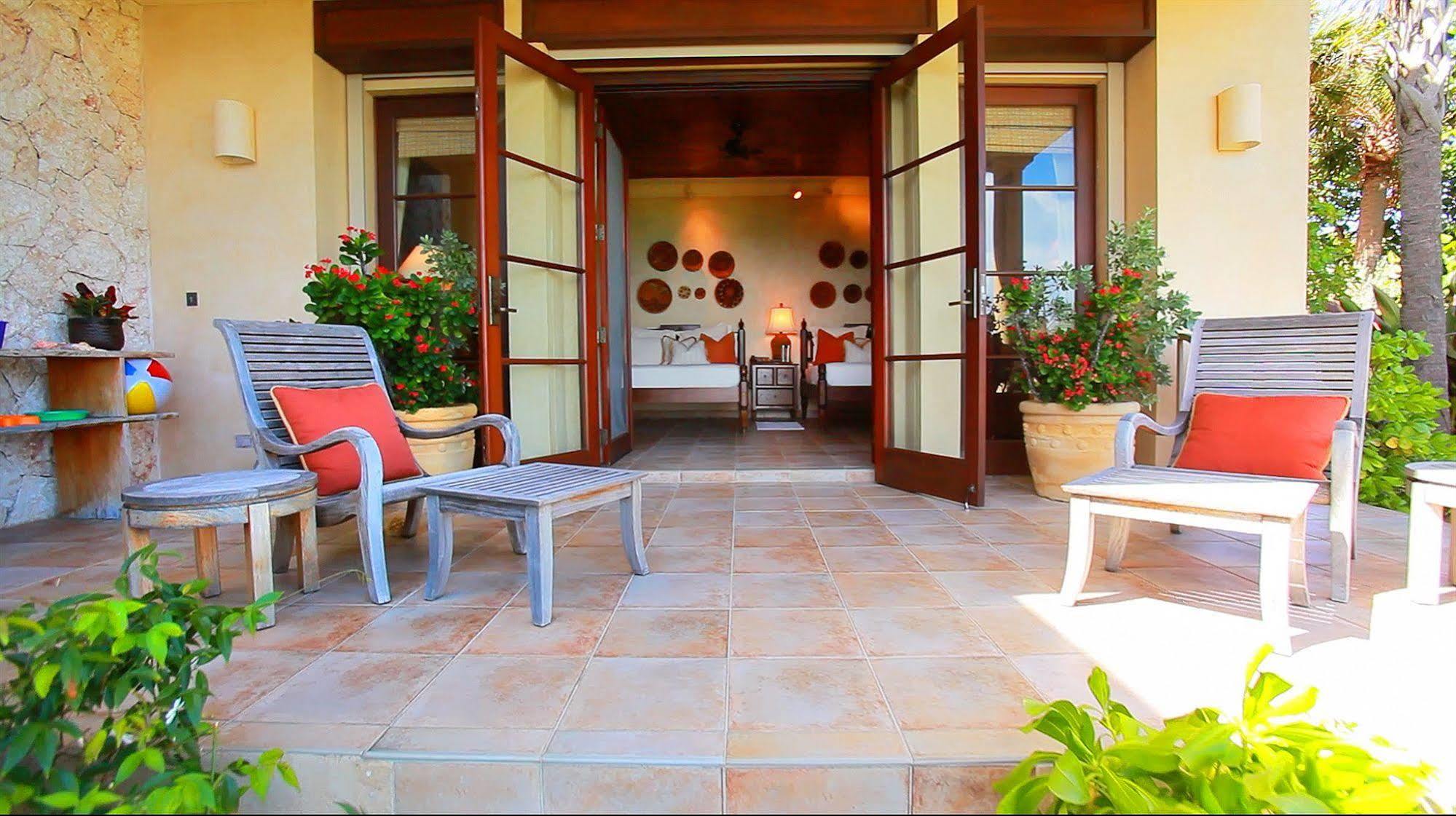 Anguilla'S Bird Of Paradise The Valley Bagian luar foto